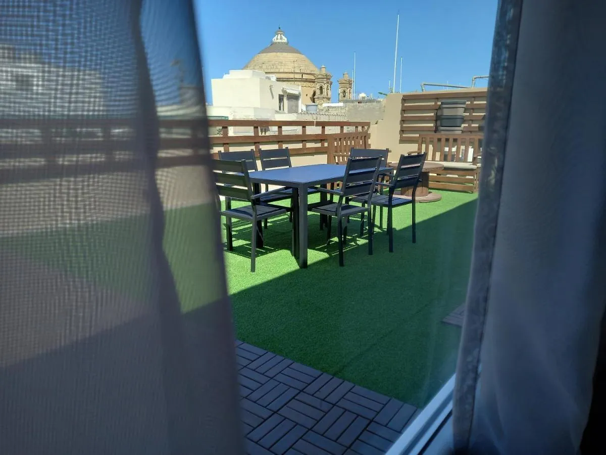 Julina Boutique Living Hotel Mosta 3*,  Malta